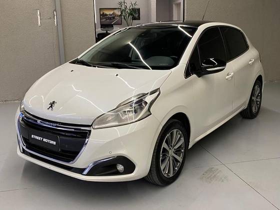 PEUGEOT 208 1.6 GRIFFE 16V FLEX 4P AUTOMÁTICO PEUGEOT 208 1.6 GRIFFE 16V FLEX 4P AUTOMÁTICO